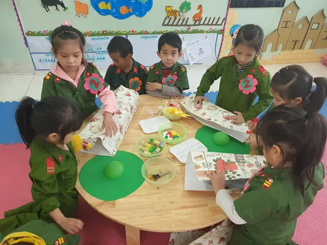 làm quà tặng chú bộ đội