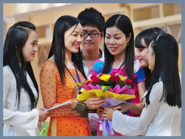 Gợi ý cách làm quà tặng cô giáo ý nghĩa và độc đáo