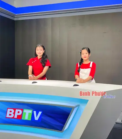 Hướng dẫn viết lời dẫn chương trình bài hát Món quà tặng cô ý nghĩa