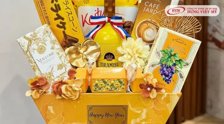 Giỏ quà Tết may mắn