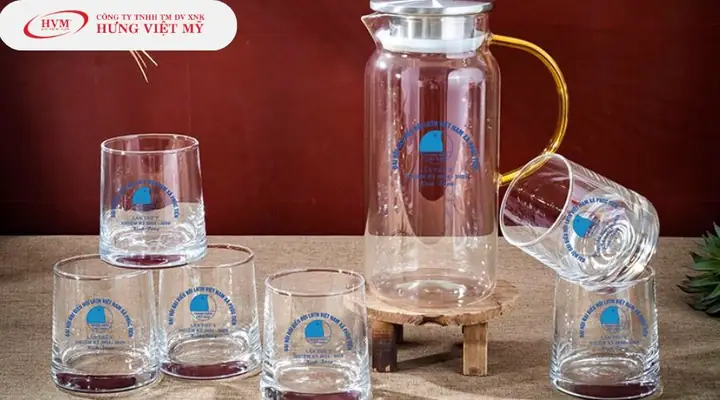 25 Mẫu Quà Tặng Đại Hội: Gợi Ý Độc Đáo, Ý Nghĩa Và Sang Trọng