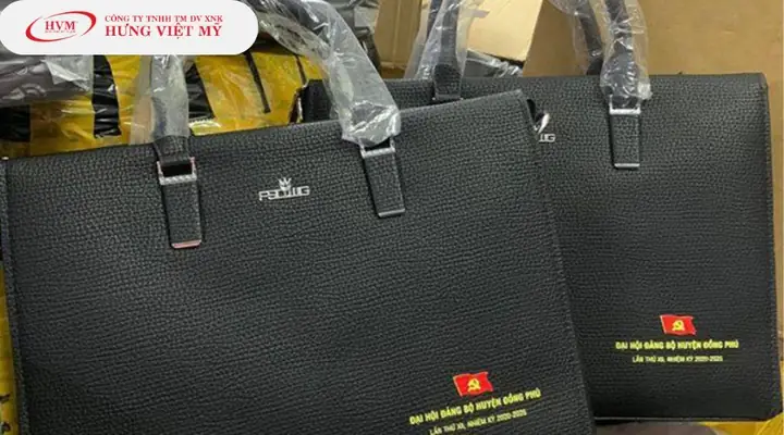 25 Mẫu Quà Tặng Đại Hội: Gợi Ý Độc Đáo, Ý Nghĩa Và Sang Trọng