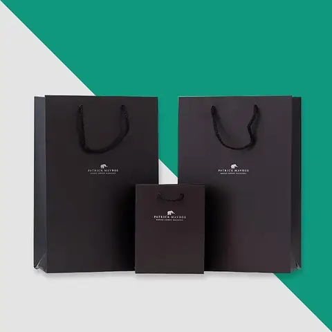 Mẫu Túi Giấy Đựng Quà: Hướng Dẫn Chọn Lựa Tinh Tế & Ý Nghĩa Mẫu Túi Giấy Đựng Quà: Hướng Dẫn Chọn Lựa Tinh Tế & Ý Nghĩa
