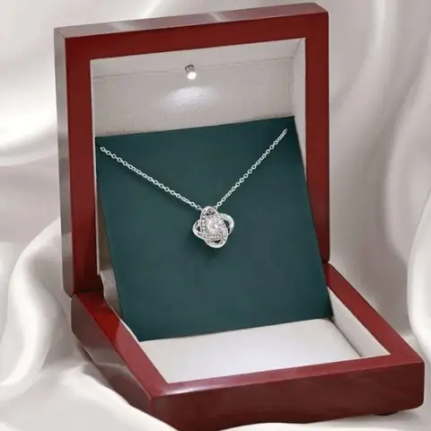 Món Quà Đơn Giản Tặng Mẹ: Gợi Ý Ý Nghĩa Và Thiết Thực