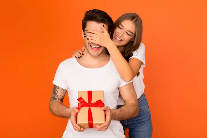 tặng quà sinh nhật cho chồng