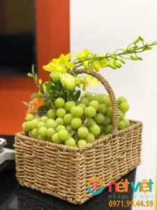 Giỏ Hoa Quả Làm Quà: Giá Bao Nhiêu, Chọn Loại Nào Hợp Lý?