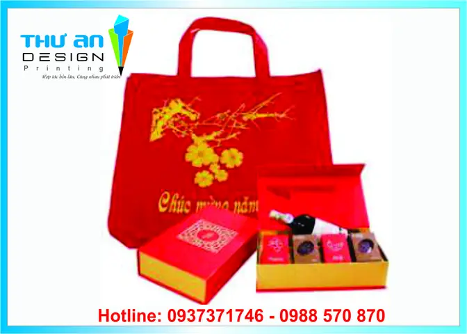 Mua túi giấy đựng quà Tết: Cẩm nang chọn và nơi bán uy tín Mua túi giấy đựng quà Tết: Cẩm nang chọn và nơi bán uy tín