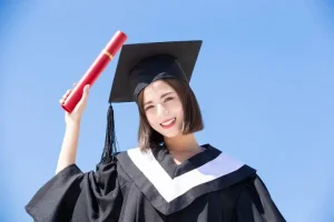 Muốn được người yêu tặng quà? Bí quyết giao tiếp tinh tế