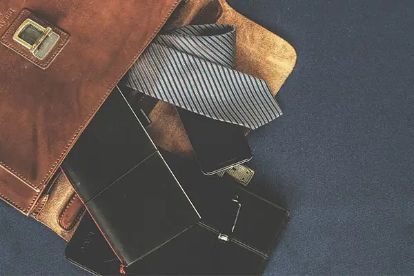 Nam Thích Tặng Quà Gì? Gợi Ý Khiến Chàng Mê Mẩn & Bất Ngờ Nam Thích Tặng Quà Gì? Gợi Ý Khiến Chàng Mê Mẩn & Bất Ngờ