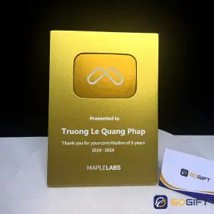 Nên Tặng Quà Gì Cho Quân Nhân: Cẩm Nang Chọn Quà Tri Ân Sâu Sắc