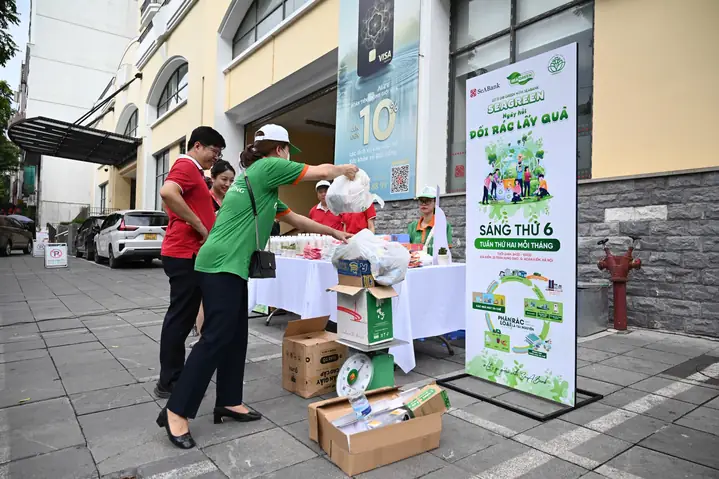 Ngày Hội Đổi Rác Lấy Quà: Hướng Dẫn Tổ Chức Và Lợi Ích Bền Vững