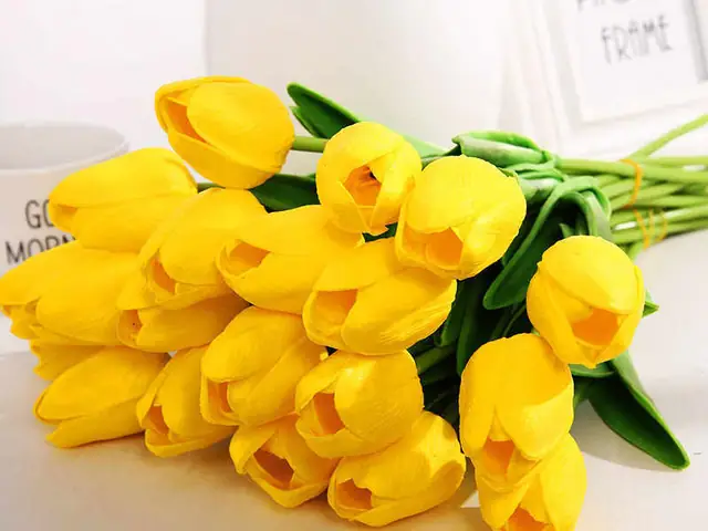 Những Điều Cấm Kỵ Khi Tặng Quà Cho Người Yêu Bạn Cần Biết