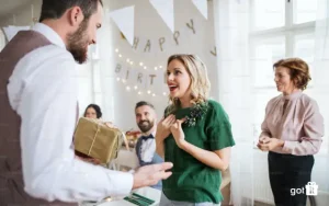 Gợi ý những món quà dưới 100k ý nghĩa và độc đáo