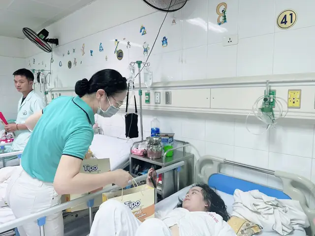 Những Món Quà Nhỏ Xinh: Hướng Dẫn Chọn Và Tặng Ý Nghĩa Những Món Quà Nhỏ Xinh: Hướng Dẫn Chọn Và Tặng Ý Nghĩa
