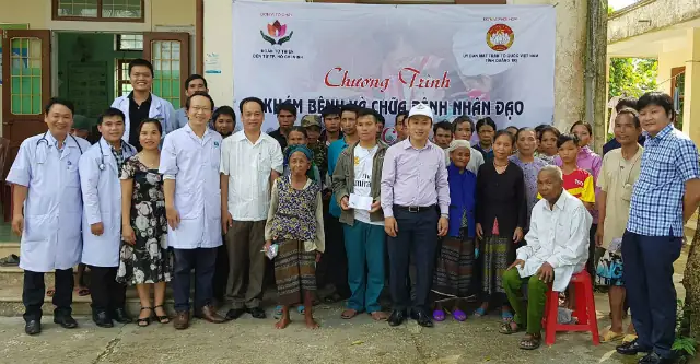 Làm thế nào để phát quà cho người nghèo một cách ý nghĩa và bền vững? Làm thế nào để phát quà cho người nghèo một cách ý nghĩa và bền vững?
