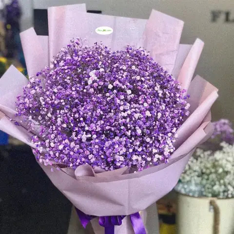Phụ nữ Thường Thích Quà Gì? Gợi Ý Chuẩn Để Chàng "Ghi Điểm"