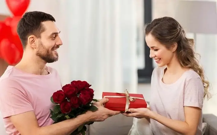 20+ Ý Tưởng Quà 14/3 Cho Nữ Giới Tinh Tế & Ý Nghĩa