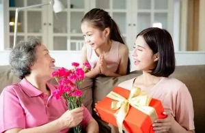 Quà 20/10 Tặng Mẹ Và Người Yêu: Gợi Ý Chọn Quà Tinh Tế Nhất