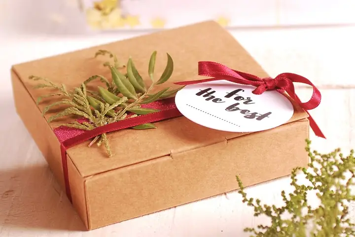 20+ Ý Tưởng **Quà 8 3 Tự Làm** Độc Đáo & Chân Thành