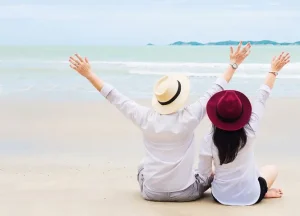 Chọn quà cưới cho bạn gái thân: Gợi ý và bí quyết ý nghĩa