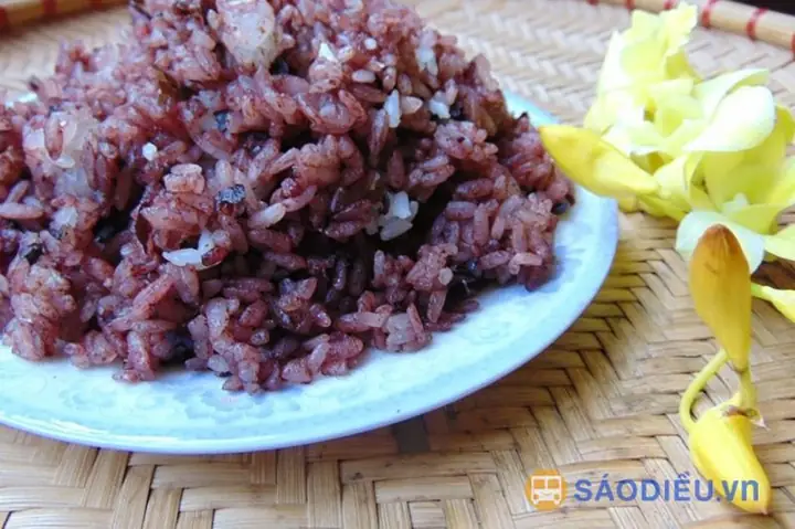 Quà Đặc Sản Cao Bằng: Nên Chọn Món Nào Ý Nghĩa Nhất?