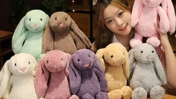 30+ Món Quà Độc Đáo Cho Bạn Gái Khiến Nàng Vỡ Oà Hạnh Phúc