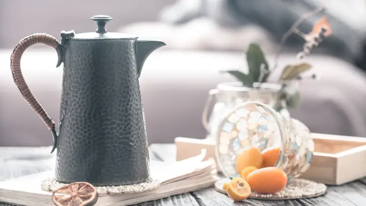 7. Bình trà giữ nhiệt cao cấp
