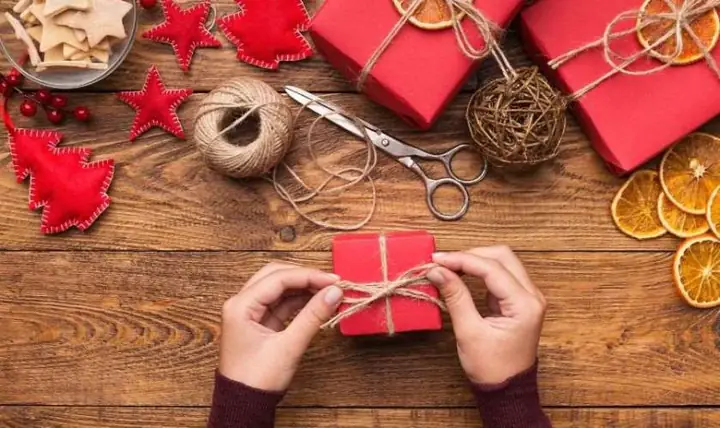 15+ Gợi Ý Quà Giáng Sinh Handmade Độc Đáo Tặng Người Thân