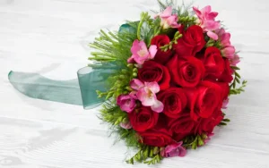 Kỷ Niệm 20 Năm Ngày Cưới Nên Tặng Quà Gì Ý Nghĩa Nhất?
