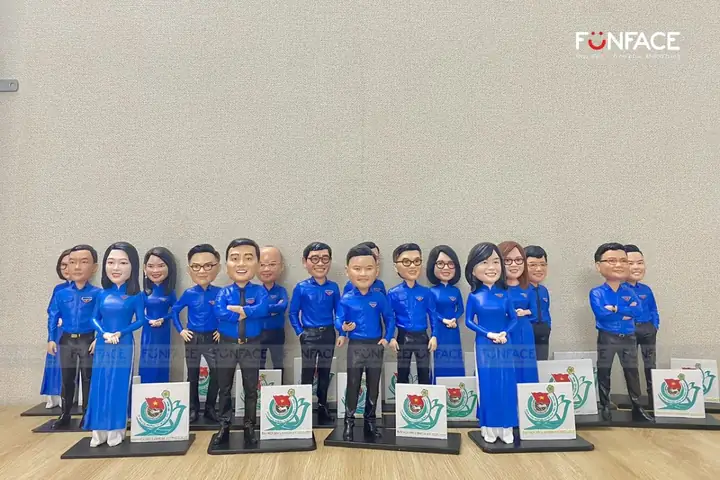 Quà Kỷ Niệm Tình Bạn: Làm Sao Để Chọn Món Quà Ý Nghĩa Nhất? Quà Kỷ Niệm Tình Bạn: Làm Sao Để Chọn Món Quà Ý Nghĩa Nhất?
