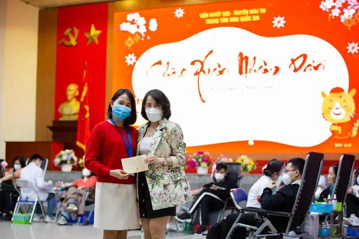 Gợi ý quà lì xì đầu năm độc đáo và ý nghĩa cho mọi đối tượng Gợi ý quà lì xì đầu năm độc đáo và ý nghĩa cho mọi đối tượng