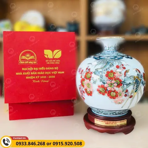 Gợi ý chọn quà lưu niệm đại hội ý nghĩa, tạo dấu ấn sâu sắc