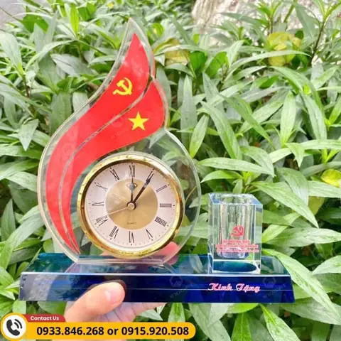 Gợi ý chọn quà lưu niệm đại hội ý nghĩa, tạo dấu ấn sâu sắc