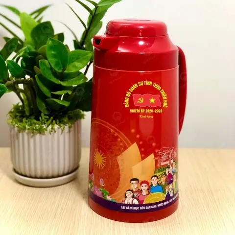 Gợi ý chọn quà lưu niệm đại hội ý nghĩa, tạo dấu ấn sâu sắc
