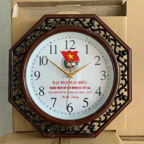 Gợi ý chọn quà lưu niệm đại hội ý nghĩa, tạo dấu ấn sâu sắc