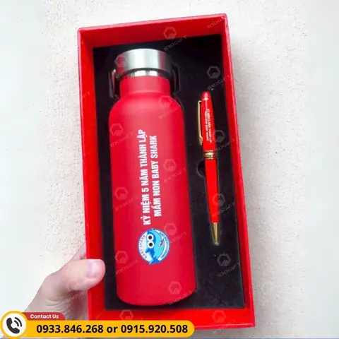 Gợi ý chọn quà lưu niệm đại hội ý nghĩa, tạo dấu ấn sâu sắc