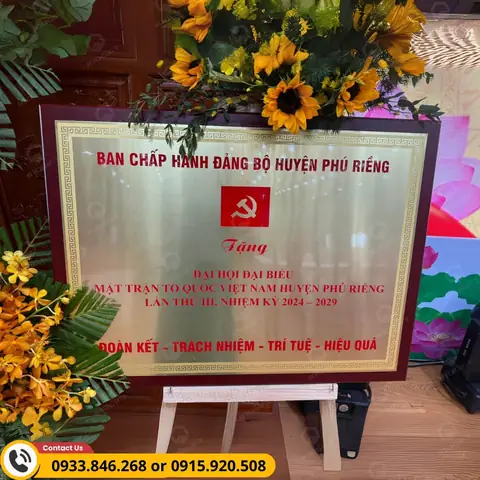 Gợi ý chọn quà lưu niệm đại hội ý nghĩa, tạo dấu ấn sâu sắc