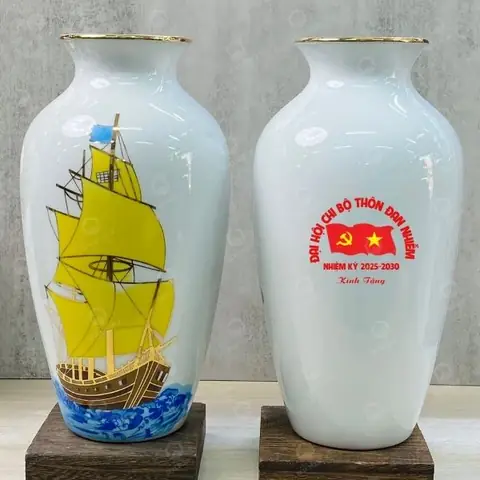 Gợi ý chọn quà lưu niệm đại hội ý nghĩa, tạo dấu ấn sâu sắc