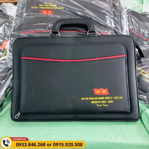 Gợi ý chọn quà lưu niệm đại hội ý nghĩa, tạo dấu ấn sâu sắc