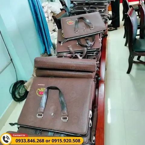 Gợi ý chọn quà lưu niệm đại hội ý nghĩa, tạo dấu ấn sâu sắc