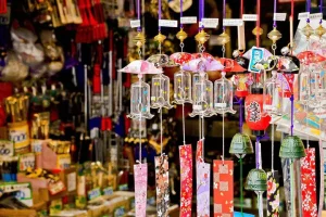 20+ Địa chỉ mua quà lưu niệm đẹp ở Hà Nội ý nghĩa và độc đáo