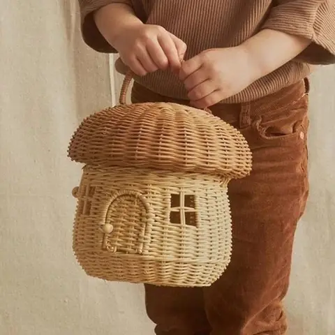 Quà Lưu Niệm Độc Lạ: Gợi Ý Ý Tưởng & Giá Trị Văn Hóa