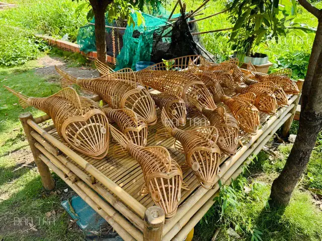 Quà Lưu Niệm Độc Lạ: Gợi Ý Ý Tưởng & Giá Trị Văn Hóa