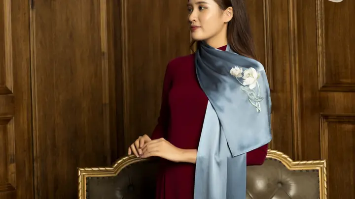 Quà Lưu Niệm Sài Gòn Độc Đáo: Nên Chọn Món Gì, Mua Ở Đâu?