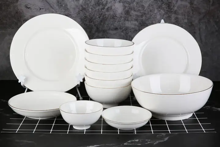 Cách Chọn Quà Lưu Niệm Tân Gia & Gợi Ý Ý Nghĩa Nhất
