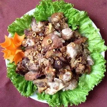 Đánh Giá Chi Tiết: Quán Ăn Ẩm Thực Quà Ngõ Nhỏ Ngõ Hàng Bột