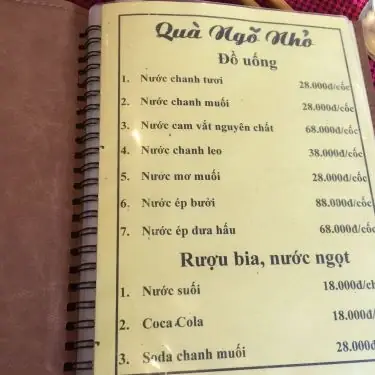 Đánh Giá Chi Tiết: Quán Ăn Ẩm Thực Quà Ngõ Nhỏ Ngõ Hàng Bột