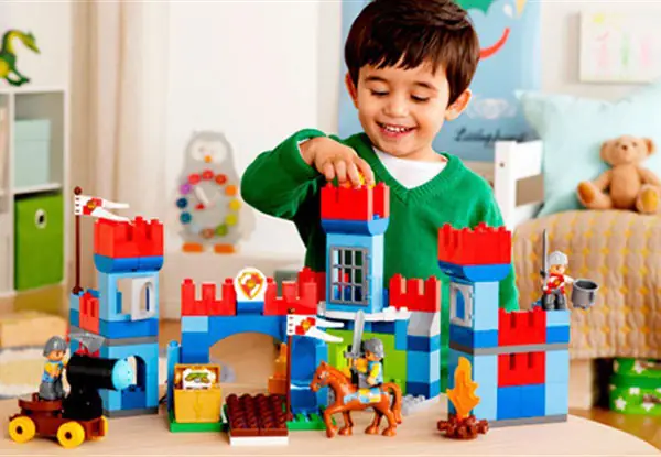 Gợi Ý Quà Noel Cho Bé Trai 8 Tuổi Ý Nghĩa Và Hấp Dẫn Nhất