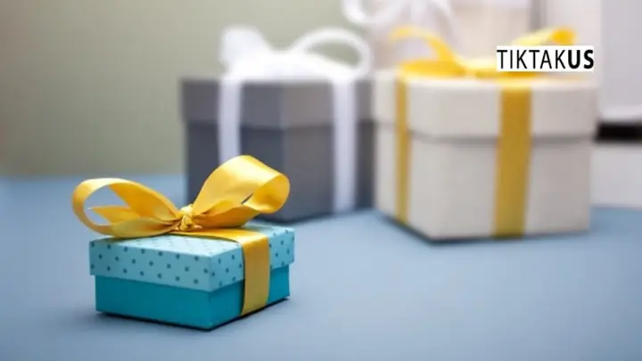 5.3. Ngân sách hạn hẹp thì nên mua quà gì tặng sinh nhật người lớn tuổi?
