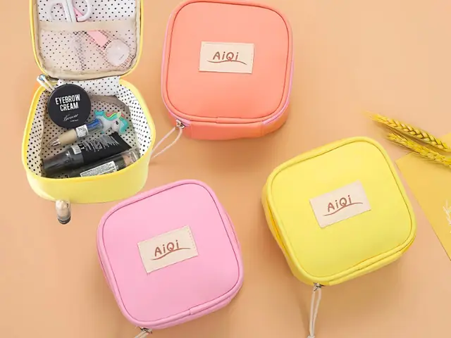 Túi đựng mỹ phẩm mini giá dưới 100k